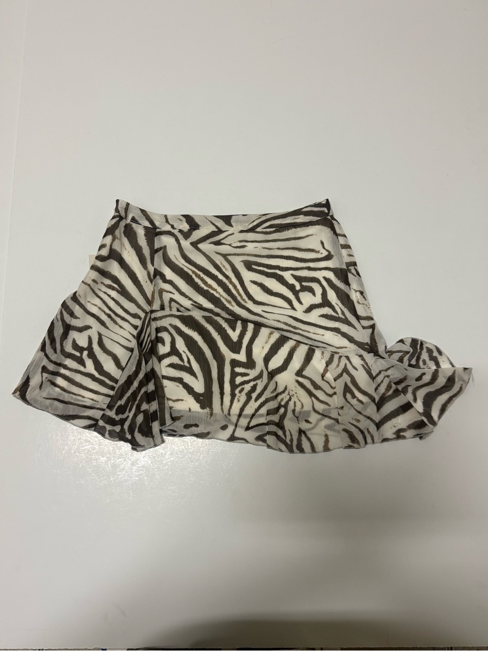 NWT Women’s No Boundaries Asymtrcl Flouncy Skirt Size XS 0-2
